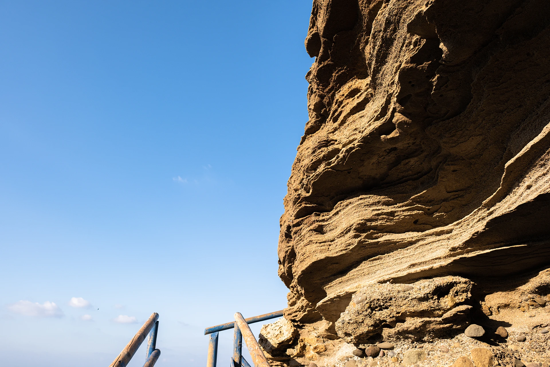 maternity photography at the beach